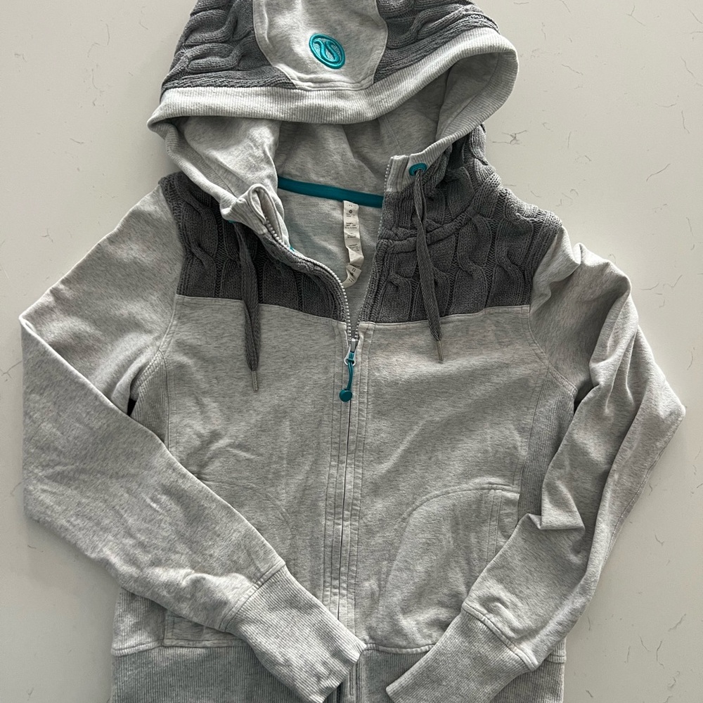 Lululemon Zip Up Hoodie, size 10